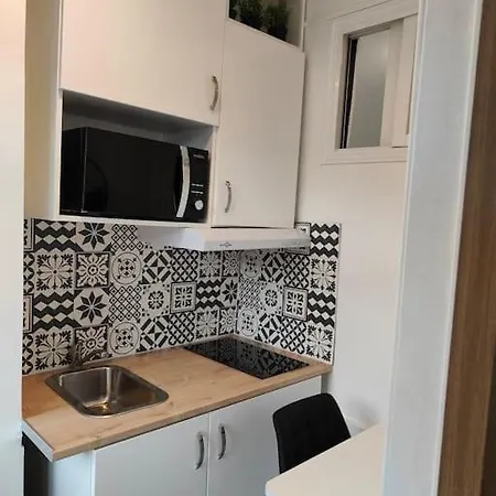 Apartment 2 Pieces Lumineux A 5 Min A Pied Stade De France Saint-Denis (Seine-Saint-Denis)